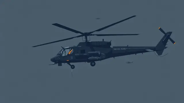 Trump Says Iran Downed U.S. Helicopter in Hormuz Strait, Vows Response